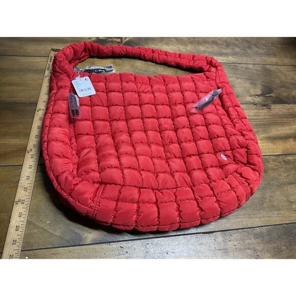 Free People Movement Quilted Carryall Bag Purse in Chef’s Kiss Red NWT - Picture 7 of 13